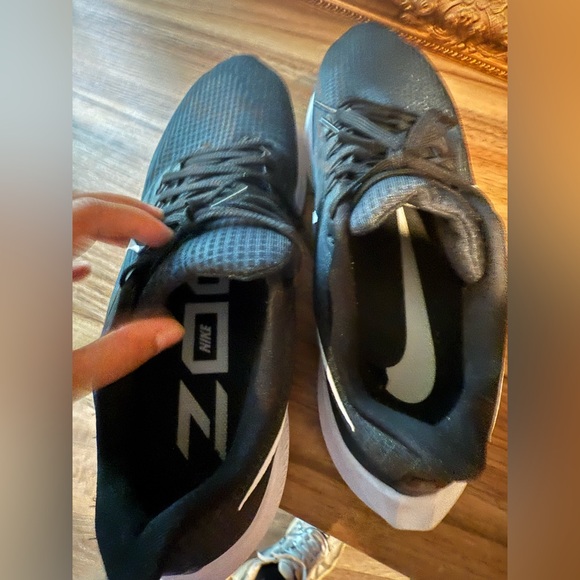 Men's Nike Air ZOOM PEGASUS 39
Shoes DH4071-001 size 12 - Picture 6 of 11